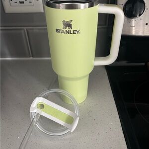 Stanley 40oz Lime Green Tumbler with Lid